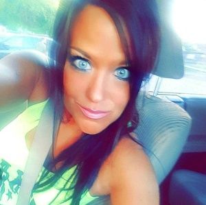 Meet your Posher, Dana